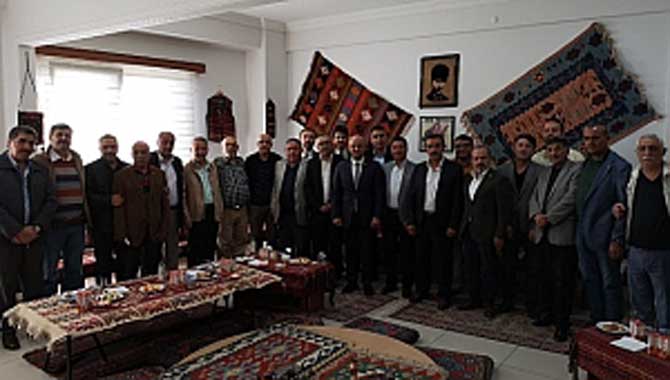 İYİ PARTİ’DEN SAKARYA SİVASLILAR DERNEĞİNE ZİYARET