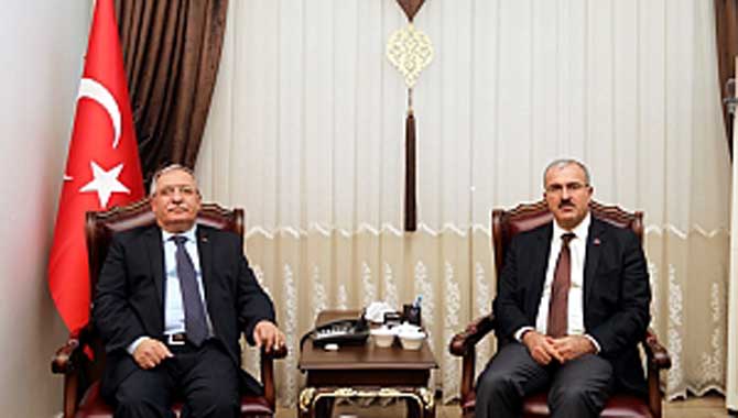 Kütahya Valisi Toraman'dan Vali Nayir'e Ziyaret
