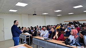 SAPANCA MYO’DA SİBER GÜVENLİK KONUŞULDU