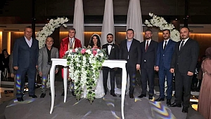 Şimşek Ailesi’nin mutlu günü 