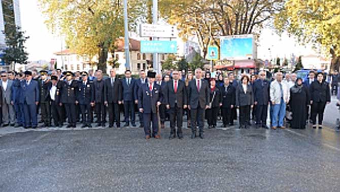 SONSUZ SAYGI VE ÖZLEMLE