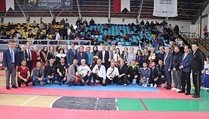 Spor Şehri Adapazarı İçin Çalışıyoruz