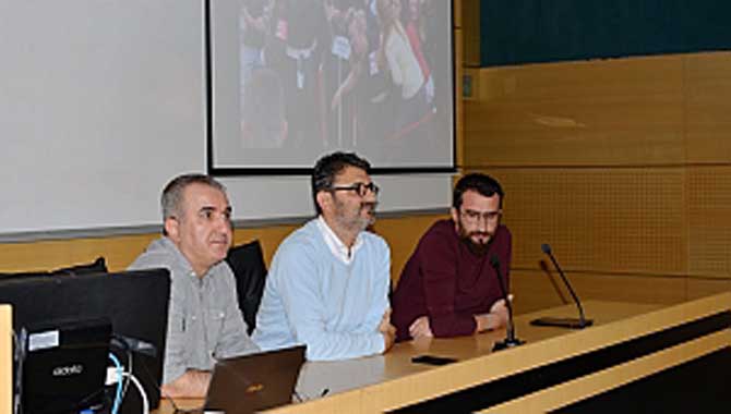 Usta Foto Muhabirleri Öğrencilerle Buluştu