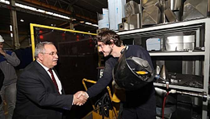 Vali Nayir Fabrika Ziyaretlerine Devam Ediyor