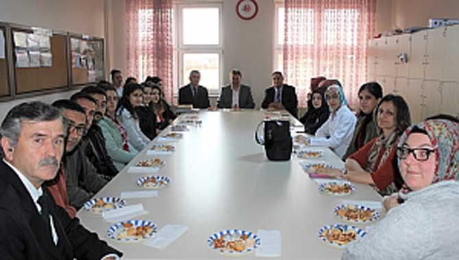 BAŞKAN GÜNDOĞDU ANAOKULU İNŞAATINI İNCELEDİ