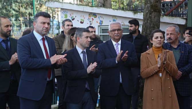 Başkan Özen, Rehabilitasyon Merkezinin Açılışına Katıldı 