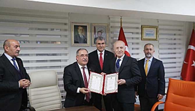 Çevre ve Şehircilik Bakan Yardımcısı Demirtaş’tan Vali Nayir’e Ziyaret