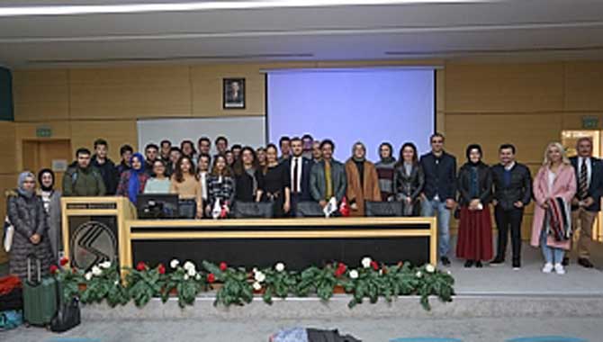 Gençlere Girişimcilik ve Markalaşma Anlatıldı