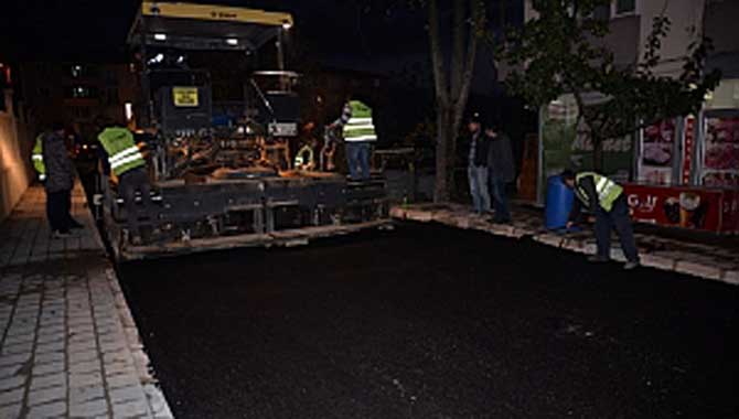 HENDEK’TE 4 MAHALLEYE SICAK ASFALT