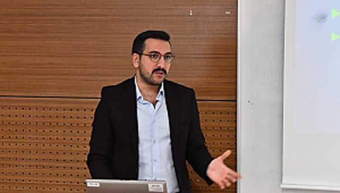 Kariyer Rehberi Konferansı