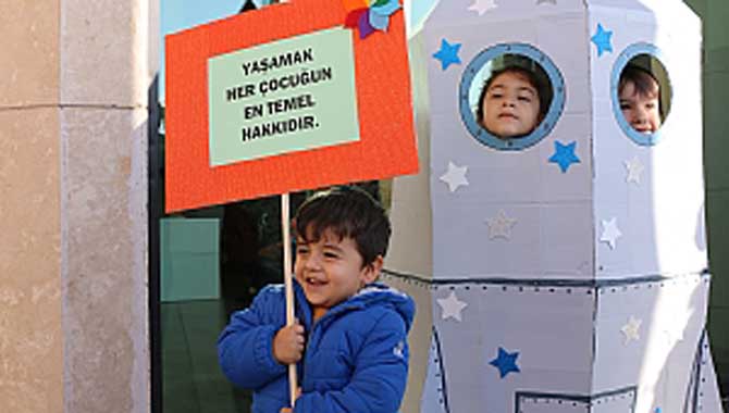 Öğrenciler Akyazı SGM’de eğlendi