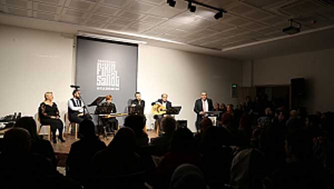 Ömürlük Şarkılar, Şarkılaşan Ömürler