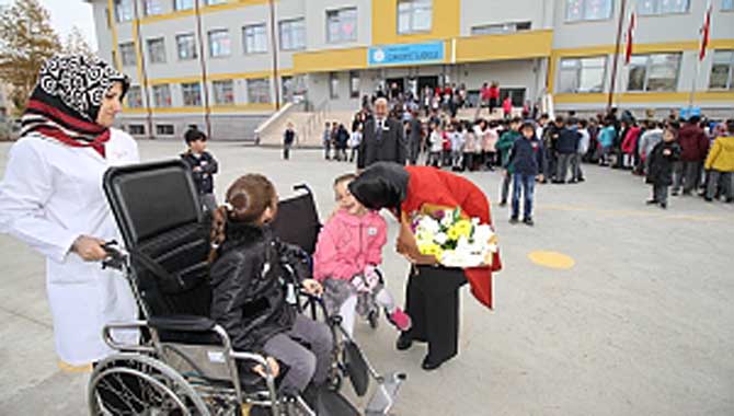 Sakarya’da Engelliler İçin Eş Zamanlı Empati Etkinliği düzenlendi