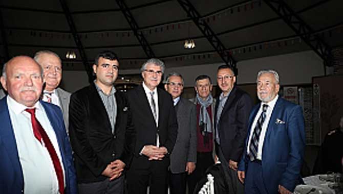 Sakarya kardeşliğin merkezi olmaya devam edecek 