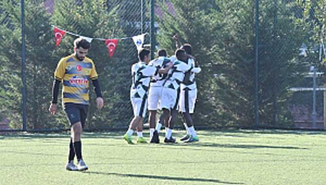 Şampiyon Orta Afrika