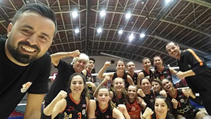 Sultanlardan tarihi rekor 3-2