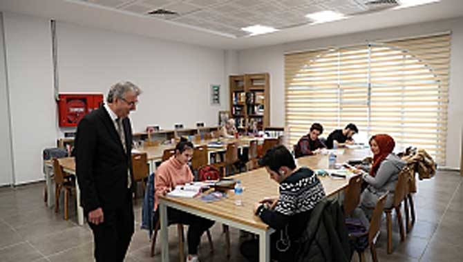 “Tek gündemimiz insana hizmet”