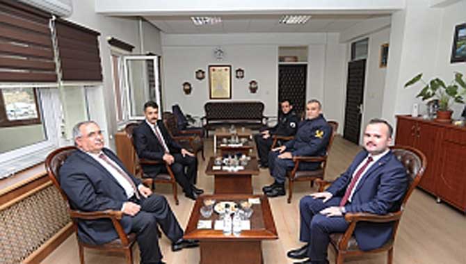 Vali Nayir Muhtarlar ve Vatandaşlarla da Bir Araya Geldi