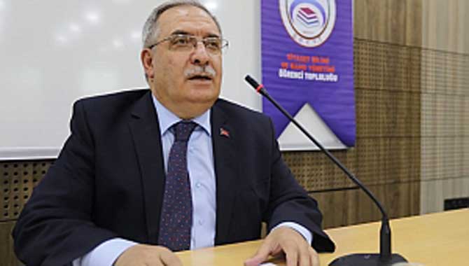 Vali Nayir Vali-Öğrenci Buluşmasında Tecrübelerini Paylaştı 