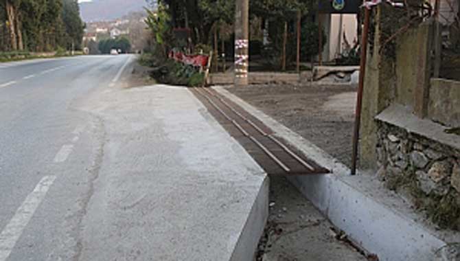 Yanık İzmit Caddesinde Yağmur Suyu Kanal Çalışması Tamamlandı 