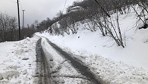 BAŞKAN SOYKAN KAR KÜREME ÇALIŞMALARINI YERİNDE İNCELEDİ 