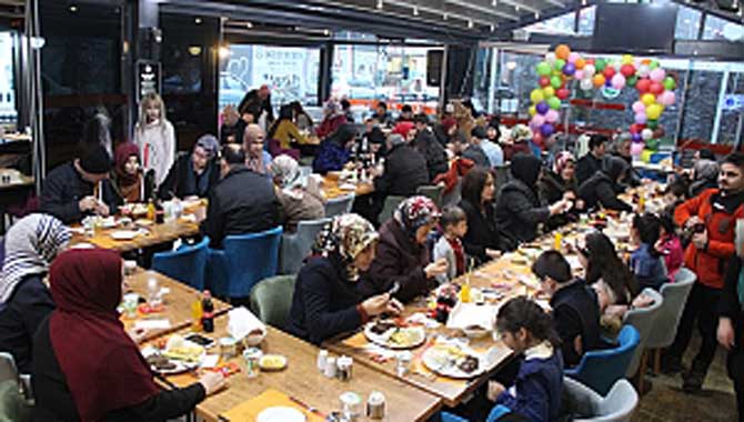 Büyükşehir’den görme engelliler için anlamlı etkinlik