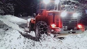 GECE ÇALIŞAN KAR TİMİNE JEST YAPTI