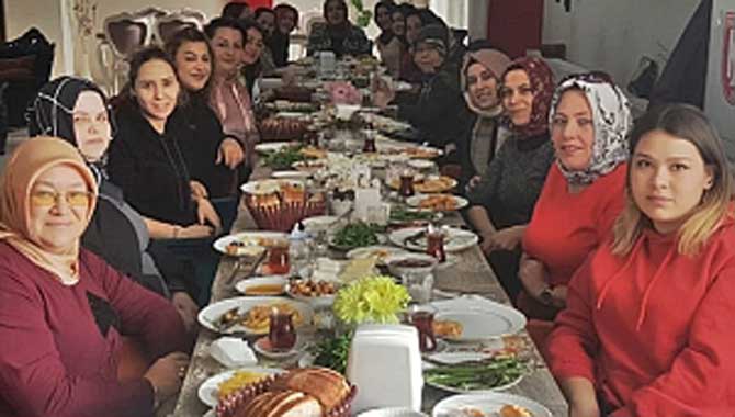 Kadın Dayanışması 