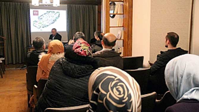 “Osmanlı’da saray mutfağı devasa bir yerdir”