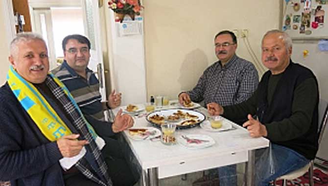 Prof. Dr. Hakan Kırımlı Sakarya Höşmelimini Derledi