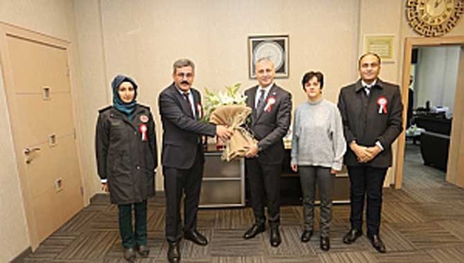 Stratejik konum nedeniyle gümrüklerde yoğunluk artıyor