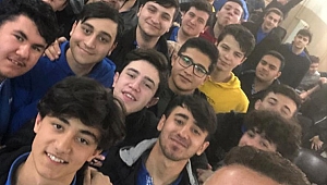 Adapazarı Hedefine Gençlerle İlerliyor 