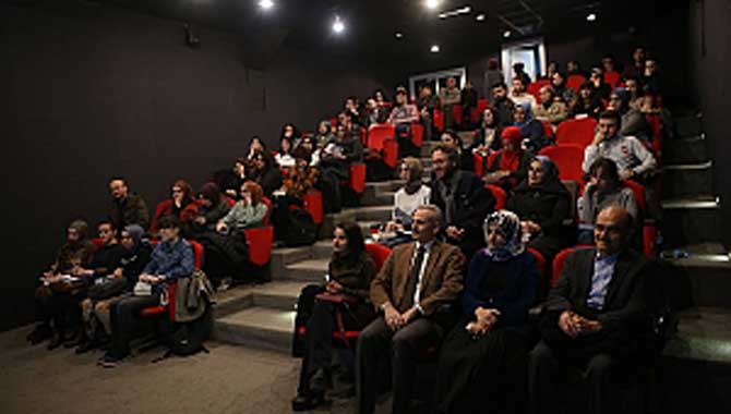 “Kendimi Tevfik Fikret’i yazarken buldum” 