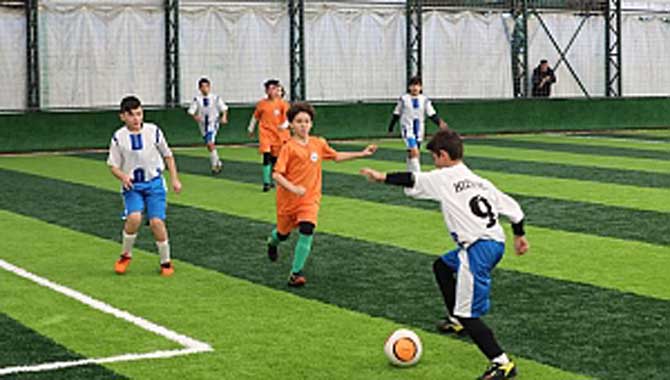 Minikler’de Finale Kalan Takımlar Belli Oldu