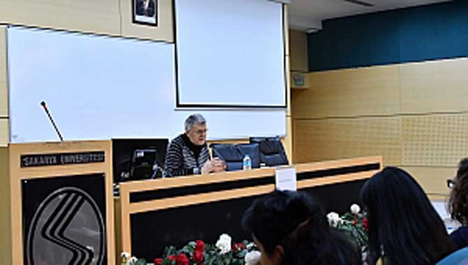 “Popüler Kültürün Etkisinde Kalmayın” 