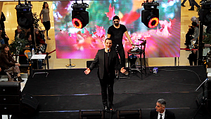 Rafet El Roman Michael Jackson Dansı ile Coşturdu! 