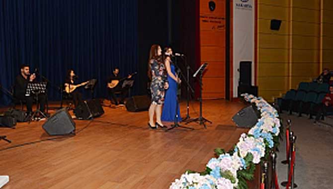 Sakarya Üniversitesinde Halk Müziği Rüzgarı 