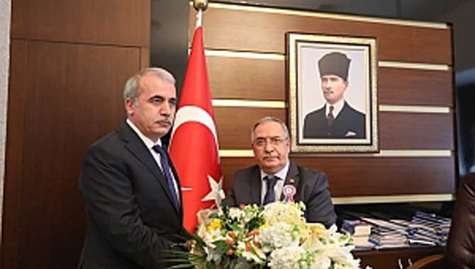 Vali Nayir’e Vergi Haftası Ziyareti 