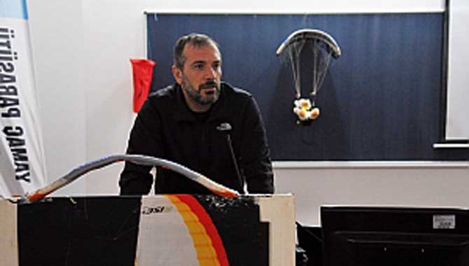 Yamaç Paraşütü Topluluğu Tanıştı 