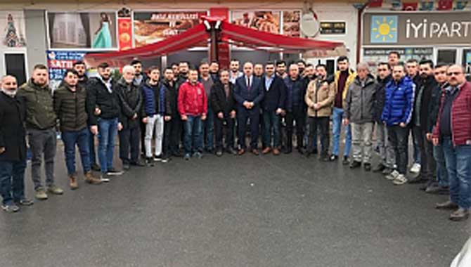 BAŞKAN KILIÇ BERBER ESNAFI İLE BİR ARAYA GELDİ 