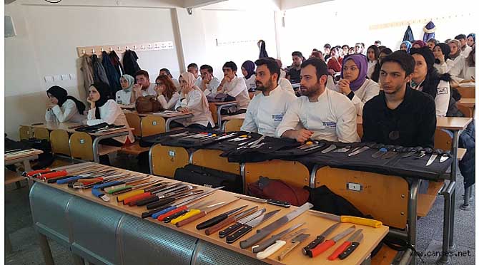 BIÇAĞA DAİR HER ŞEYİ ÖĞRENDİLER