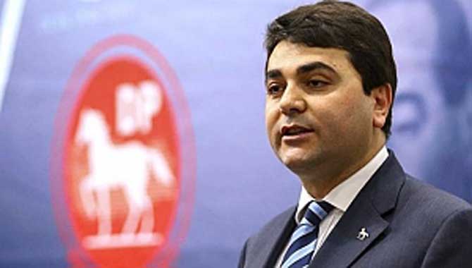 “Birilerine verilmiş bir söz, bir taahhüt mü var?” 