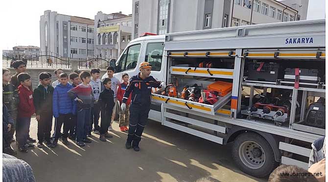 Deprem Haftasında Kurtarma ve Tahliye Tatbikatı