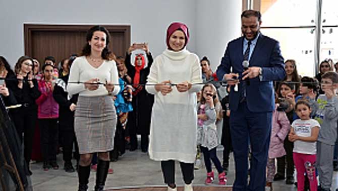 Öğrencilerin hayallerindeki oyuncaklar sergilendi 