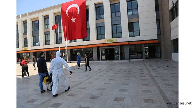 Serdivan’da Tüm Eğitim Kurumları Baştan Sona Dezenfekte Edildi