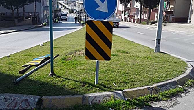 Trafik işaret ve işaretçileri ile güvenli ulaşım 