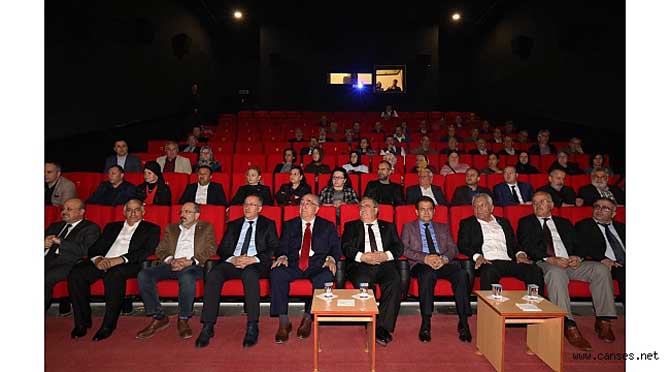 Vali Nayir “Deprem Duyarlılığı” Konulu Panele Katıldı