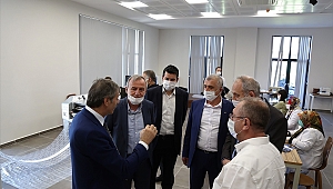 Başkan Alemdar Maske Üretim Tesisini Gezdirdi 