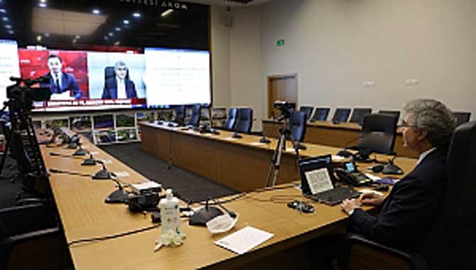 “Şehrimiz ve ülkemiz adına her şeyi yapmaya gayret gösteriyoruz” 