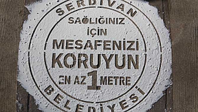 Sosyal Mesafe Konusunda Taviz Yok 